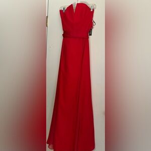White Vera Wang Red Formal Gown! Brand New, Never Worn!
